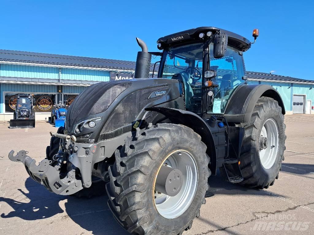 Valtra S 374 Traktorok
