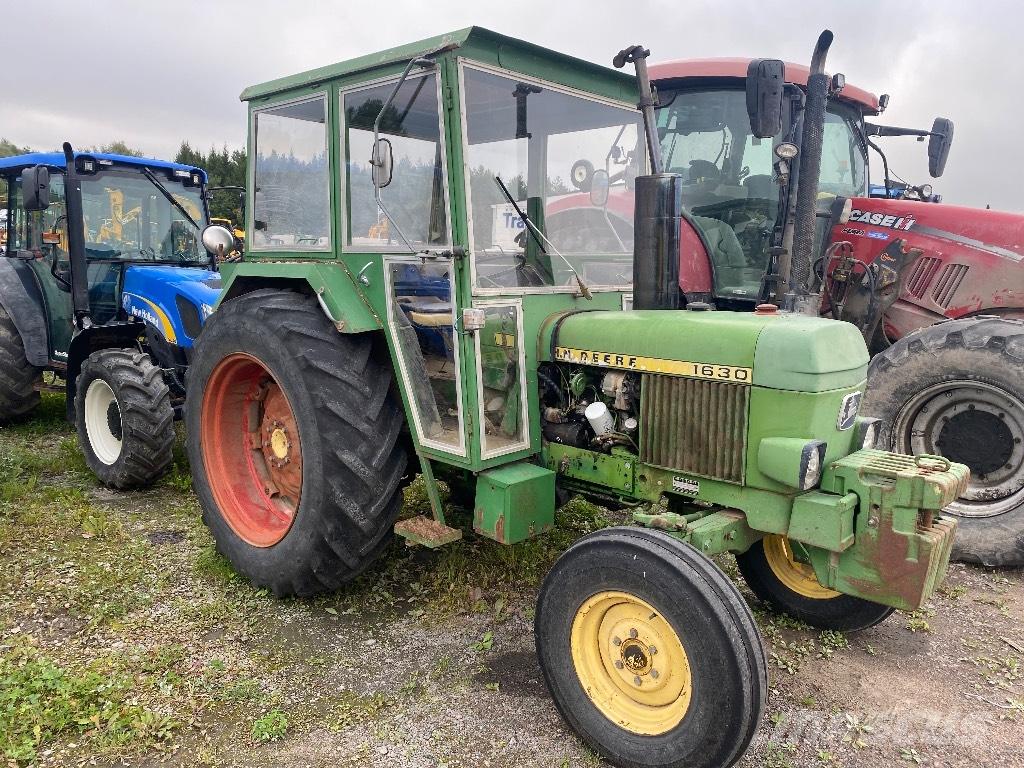 John Deere 1630 Traktorok