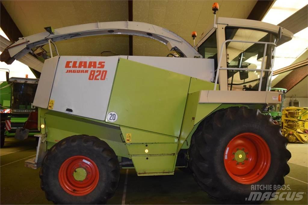 CLAAS Jaguar 820 Önjáró szecskázók