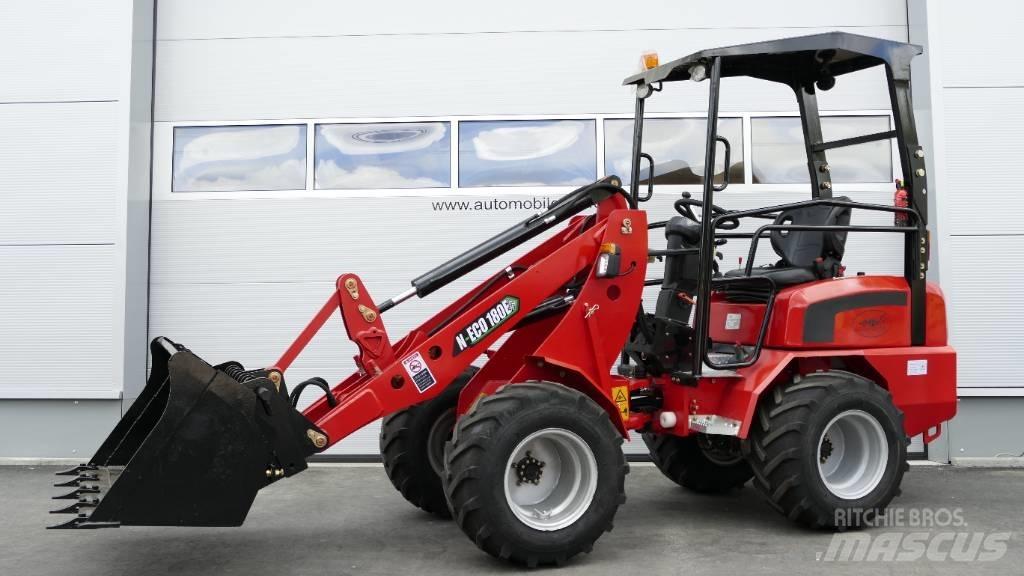  N-Eco 180E Gumikerekes homlokrakodók