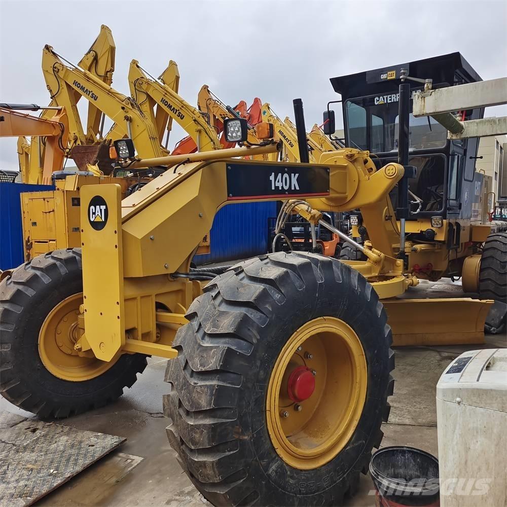 CAT 140 K Gréderek