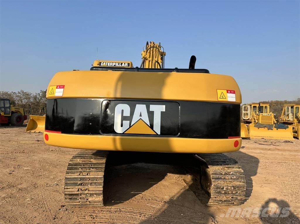 CAT 325C Lánctalpas kotrók