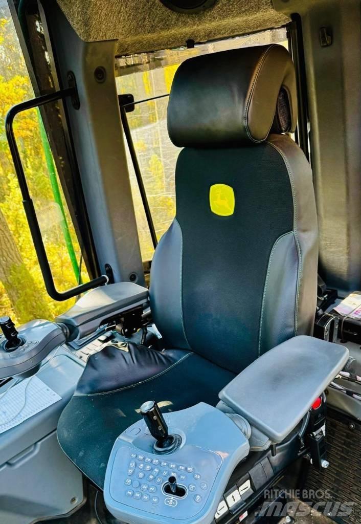 John Deere 1010G Kihordók