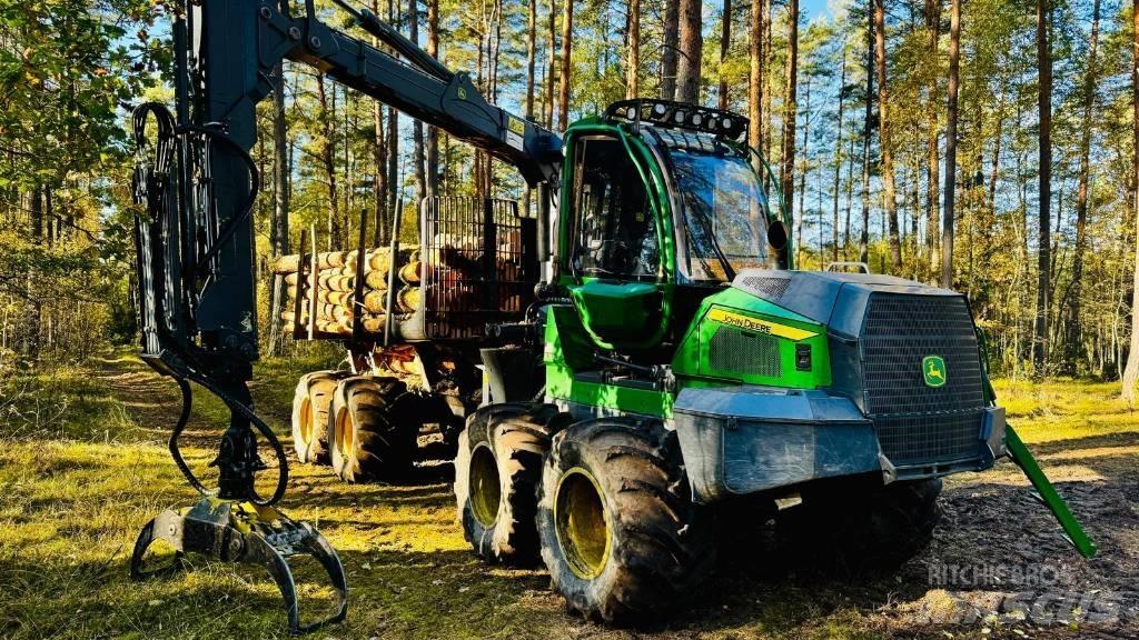 John Deere 1010G Kihordók