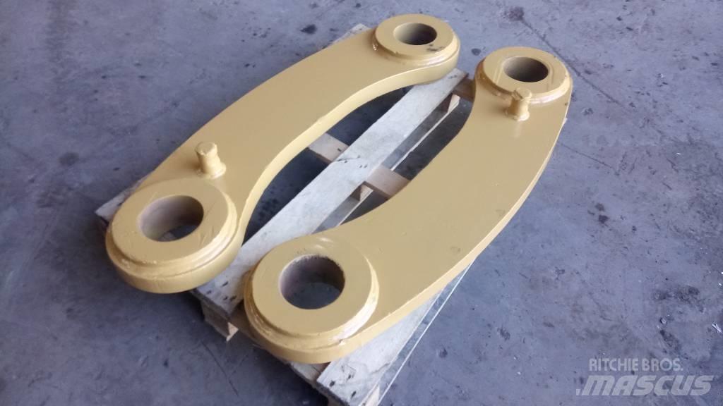 CAT 245 Gémek és dipperek