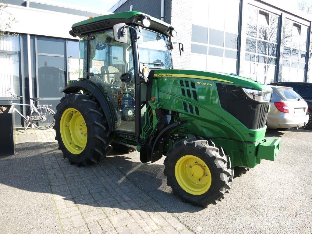John Deere 5090GV Traktorok