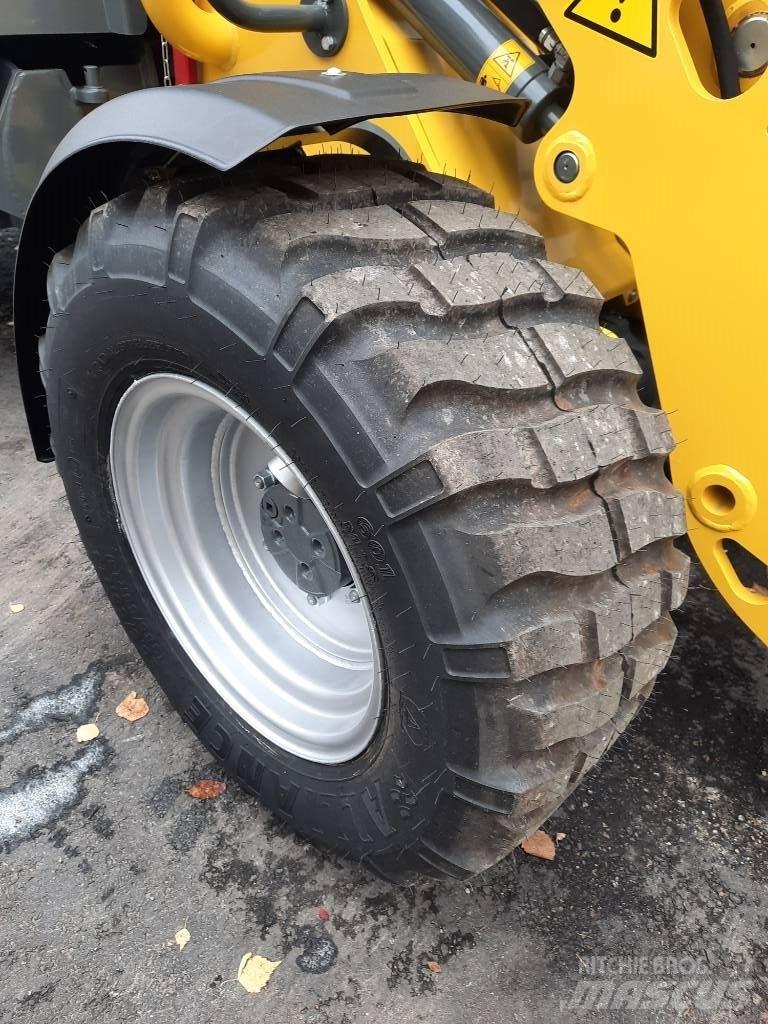 Wacker Neuson WL 38 Gumikerekes homlokrakodók