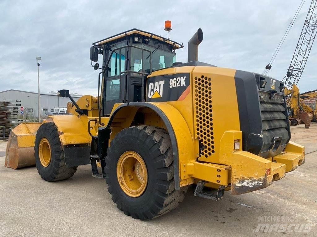 CAT 962K NVT Gumikerekes homlokrakodók