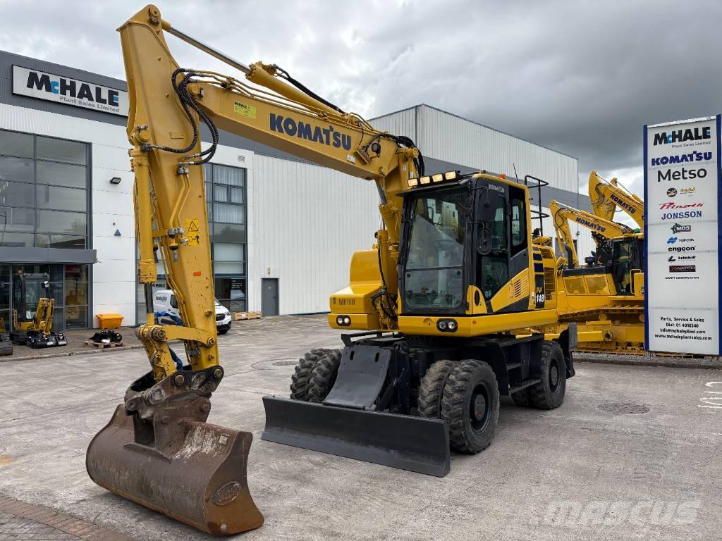 Komatsu PW148-11 Gumikerekes kotrók
