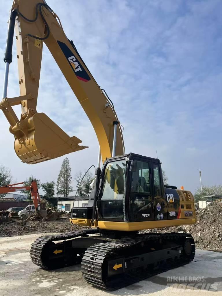 CAT 320 D Lánctalpas kotrók