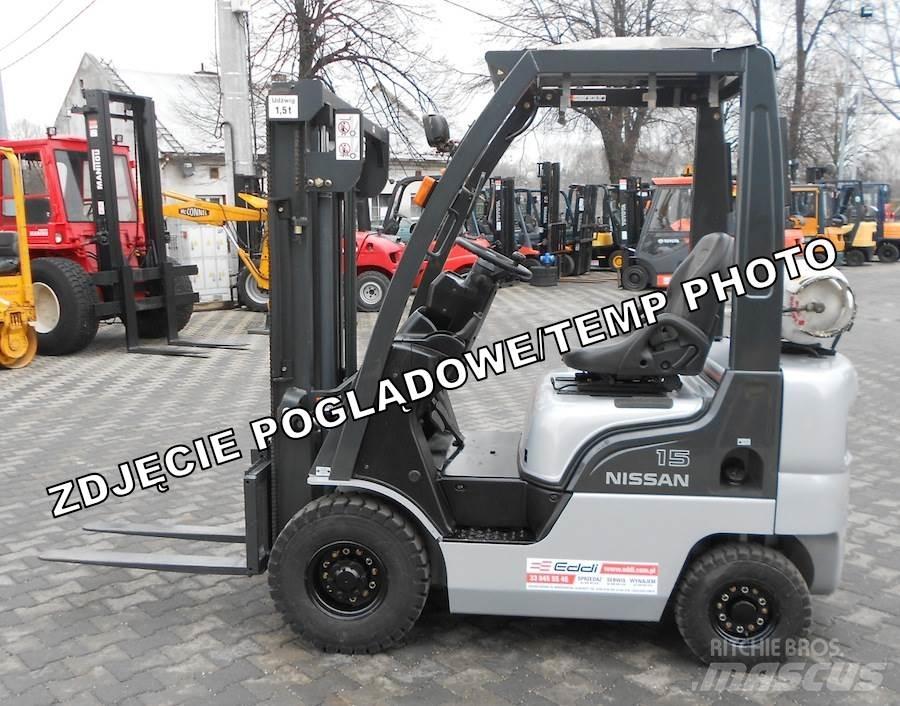 Nissan NP1F1A15D Gázüzemű targoncák