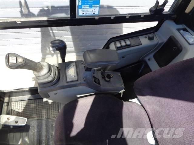 CAT 301.7 D Mini kotrók < 7t