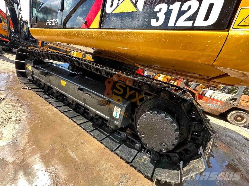 CAT 312D Lánctalpas kotrók