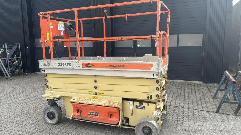 JLG 3246 ES Ollós emelők