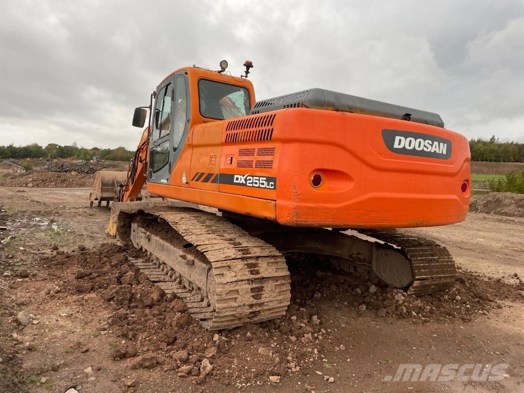 Doosan DX 255 LC Lánctalpas kotrók