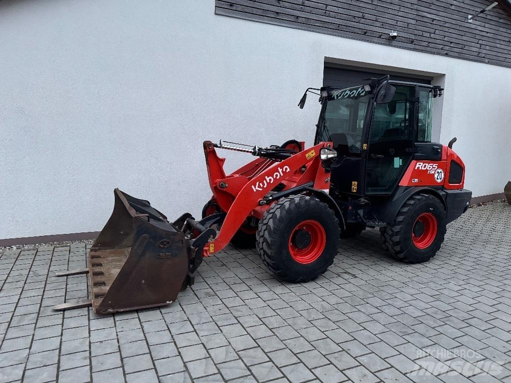 Kubota R 065 Gumikerekes homlokrakodók