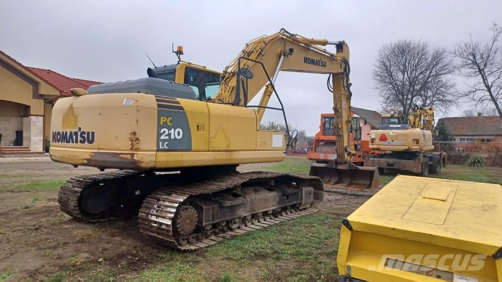 Komatsu PC 210 Lánctalpas kotrók