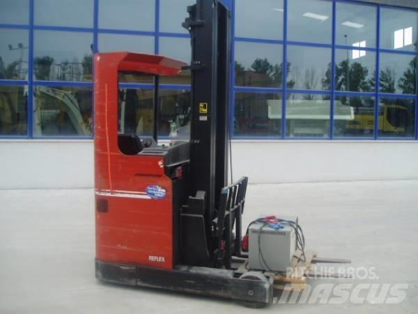 BT RR B2/14 Teleszkópos rakodók