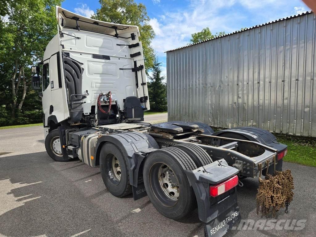 Renault T520 6X2 Nyergesvontatók