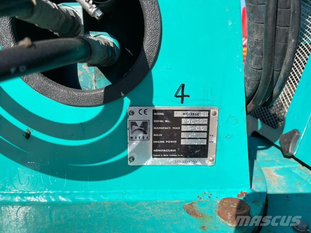 Maeda MC285C RME Lánctalpas daruk