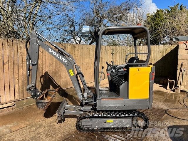 Volvo EC 18 E Mini kotrók < 7t