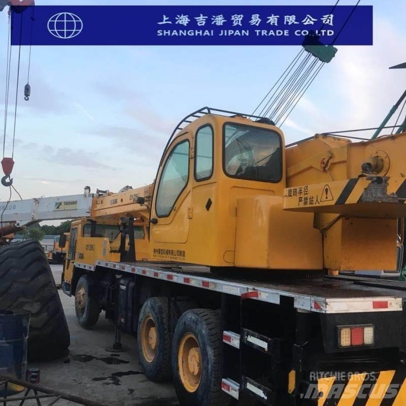 XCMG QY 25 Terepdaruk