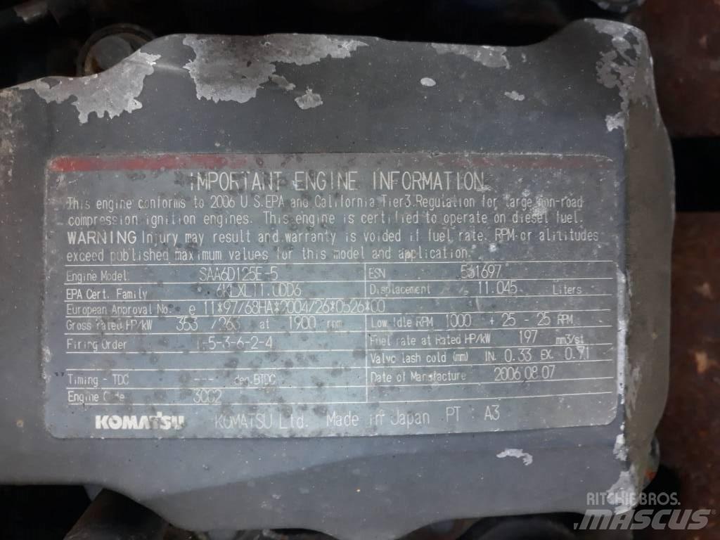 Komatsu PC450-7E0 Lánctalpas kotrók