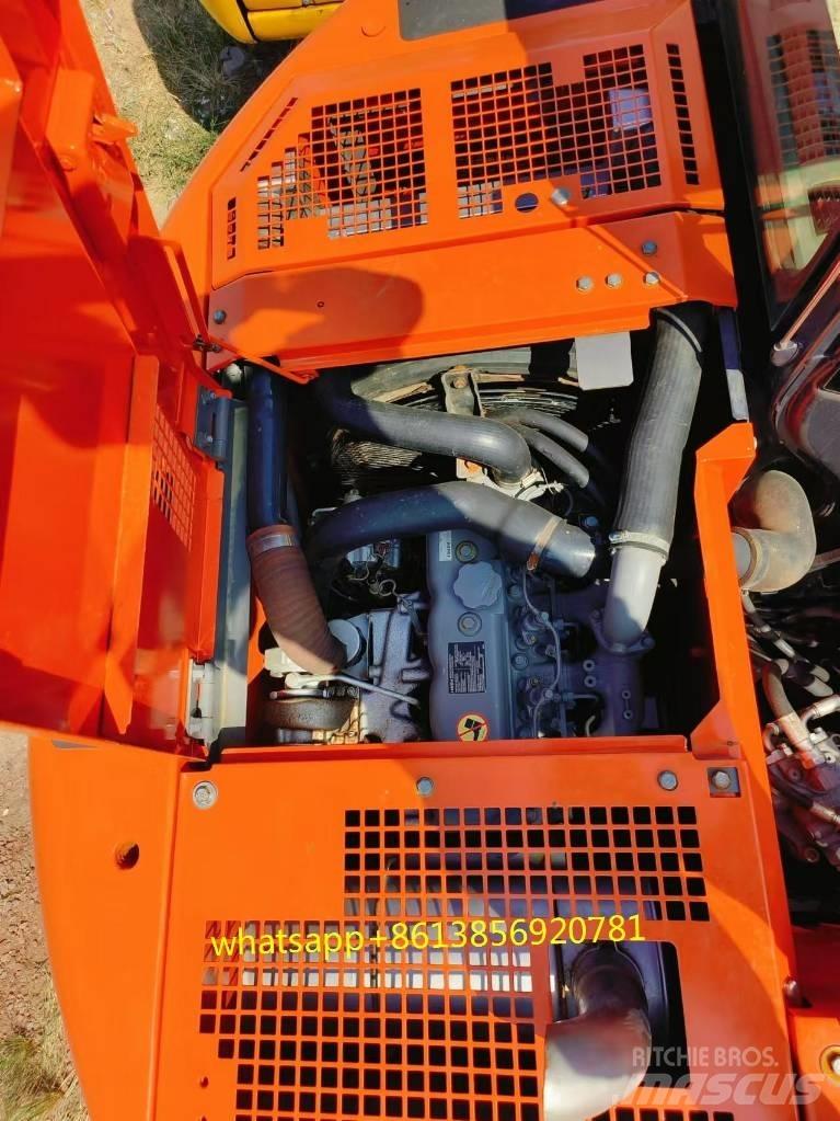 Hitachi ZX 135 US Lánctalpas kotrók