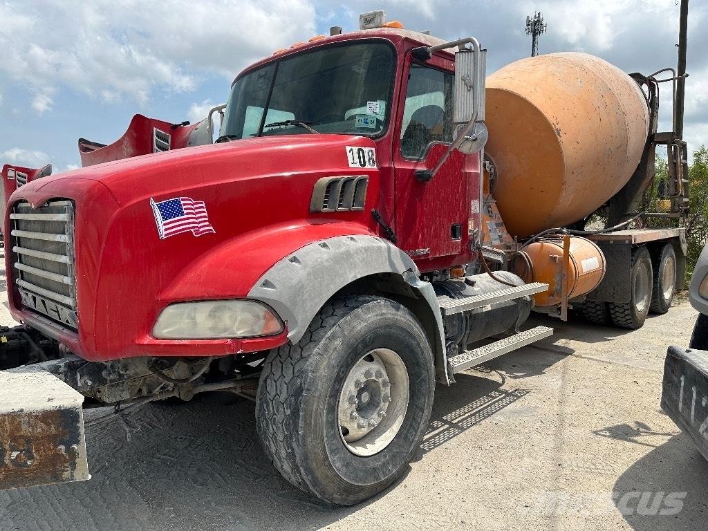 Mack Granite GU 813 Egyéb