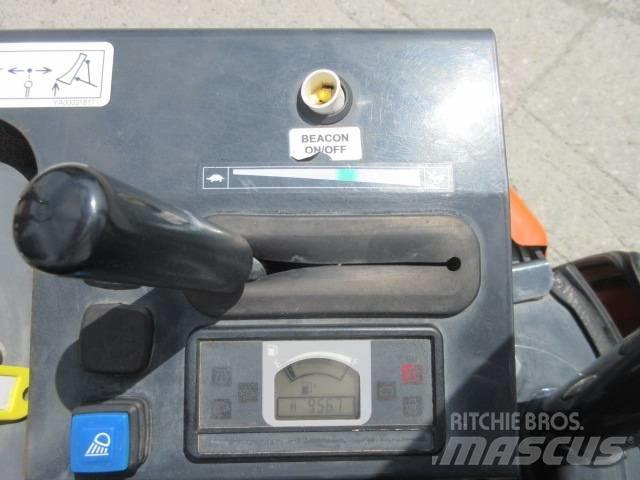 Hitachi ZX19 U-6 Mini kotrók < 7t