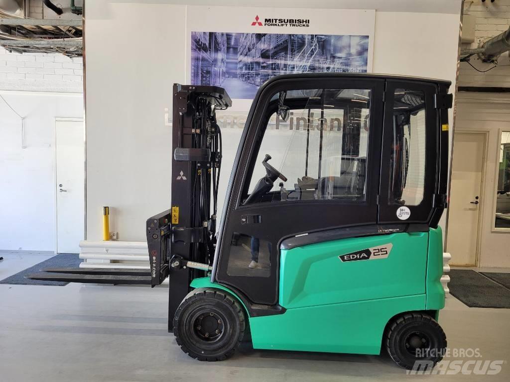 Mitsubishi FB 25 CN Elektromos targoncák