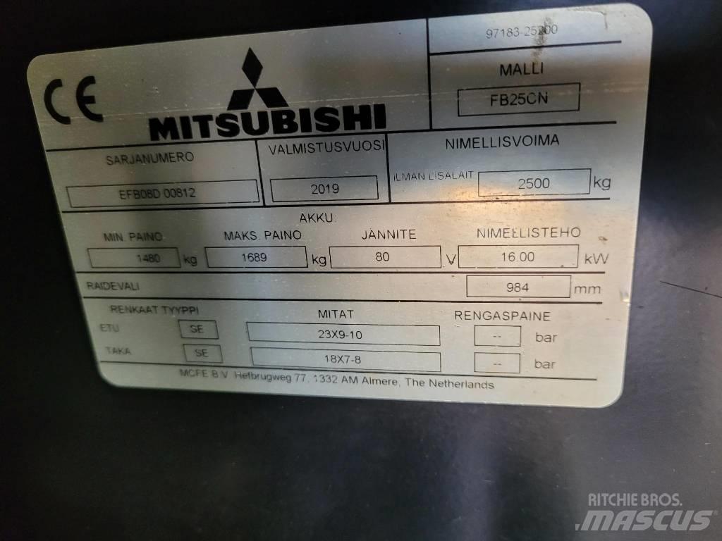 Mitsubishi FB 25 CN Elektromos targoncák