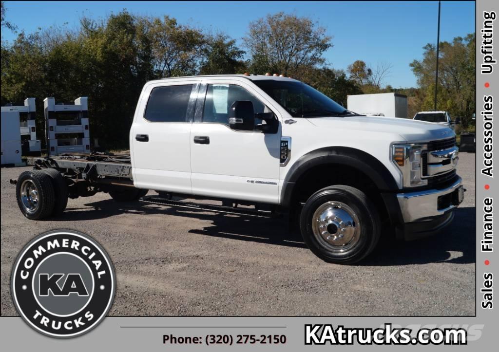 Ford F 550 XLT SD Fülkés alváz