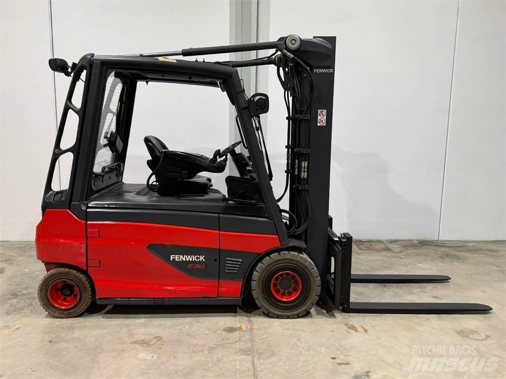 Linde E30L 01 Elektromos targoncák