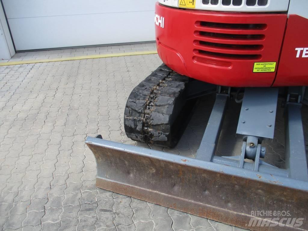 Takeuchi TB 153 FR Mini kotrók < 7t
