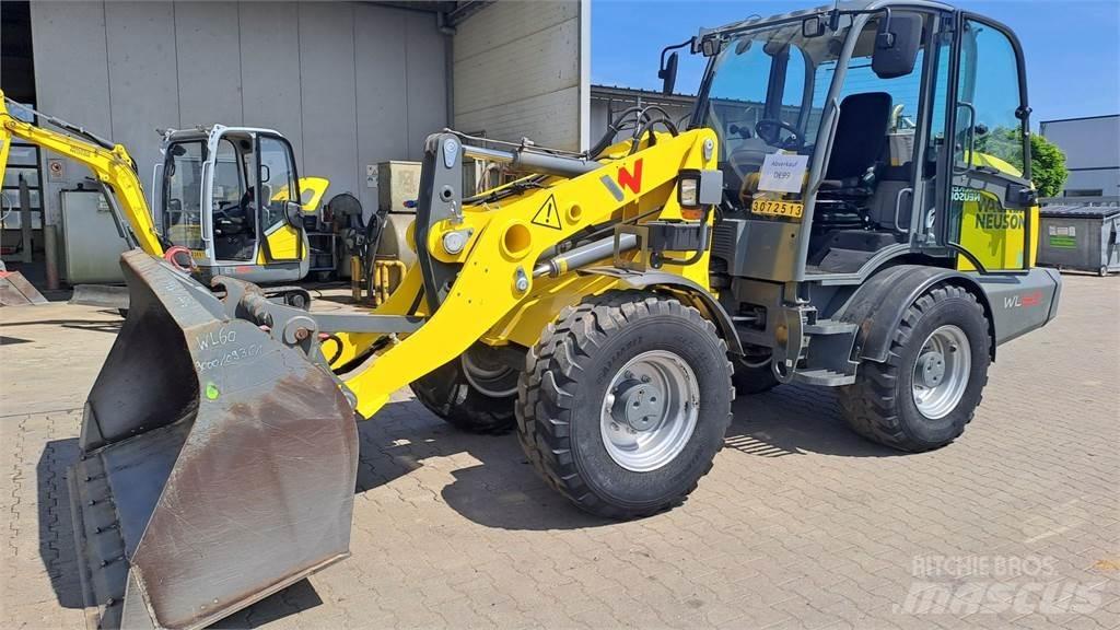 Wacker Neuson WL60 Gumikerekes homlokrakodók