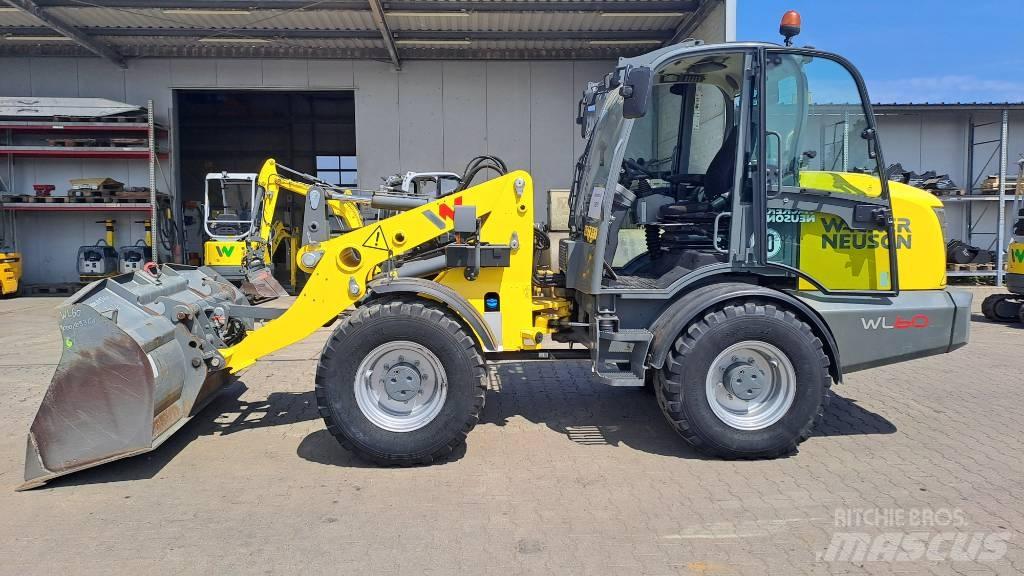 Wacker Neuson WL60 Gumikerekes homlokrakodók