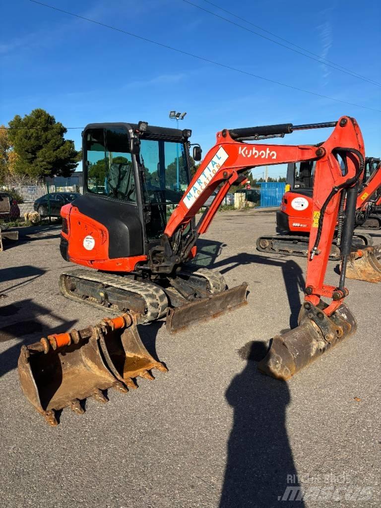 Kubota KX 027 Mini kotrók < 7t