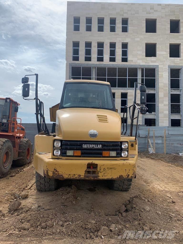 CAT 730 Csuklósdömperek