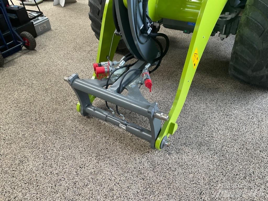 CLAAS Torion 644 Gumikerekes homlokrakodók