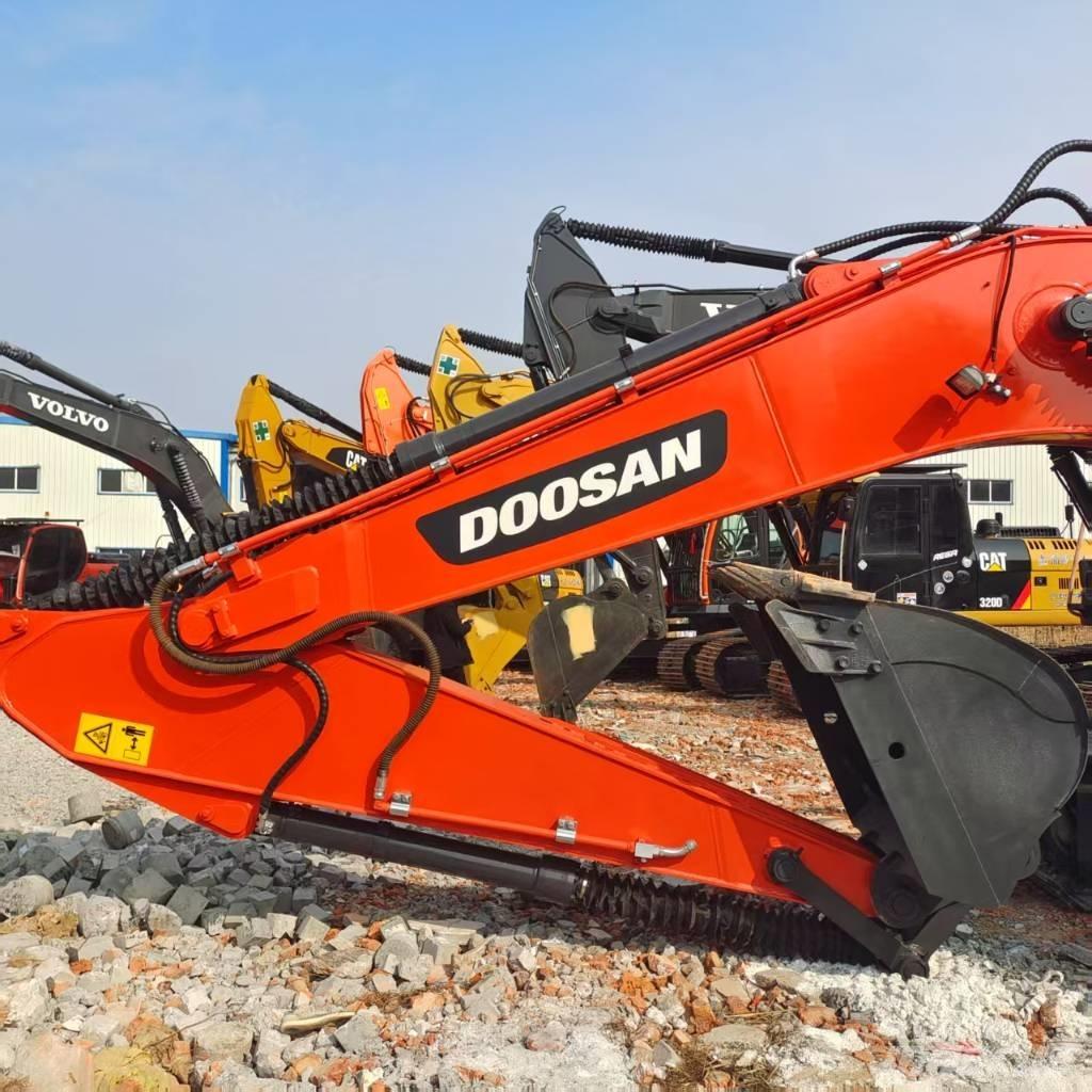 Doosan DX 225 LC Mini kotrók < 7t