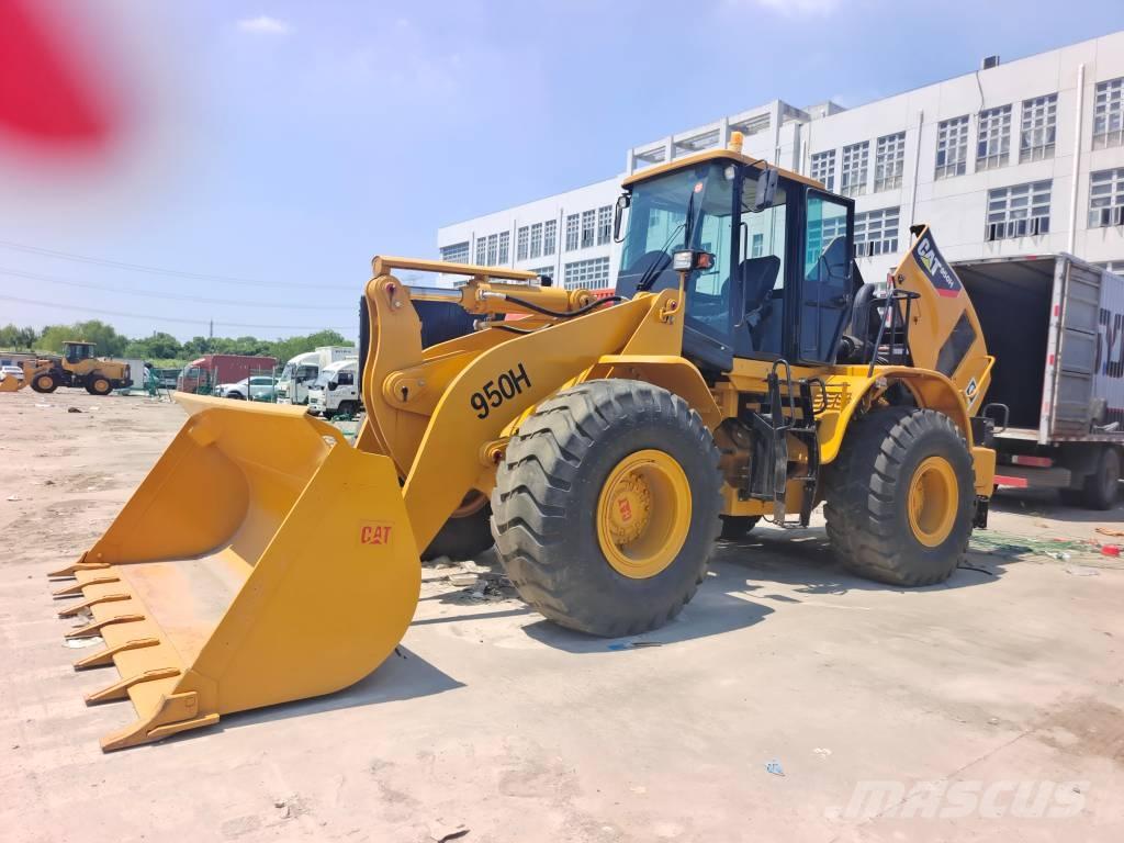 CAT 950 H Gumikerekes homlokrakodók