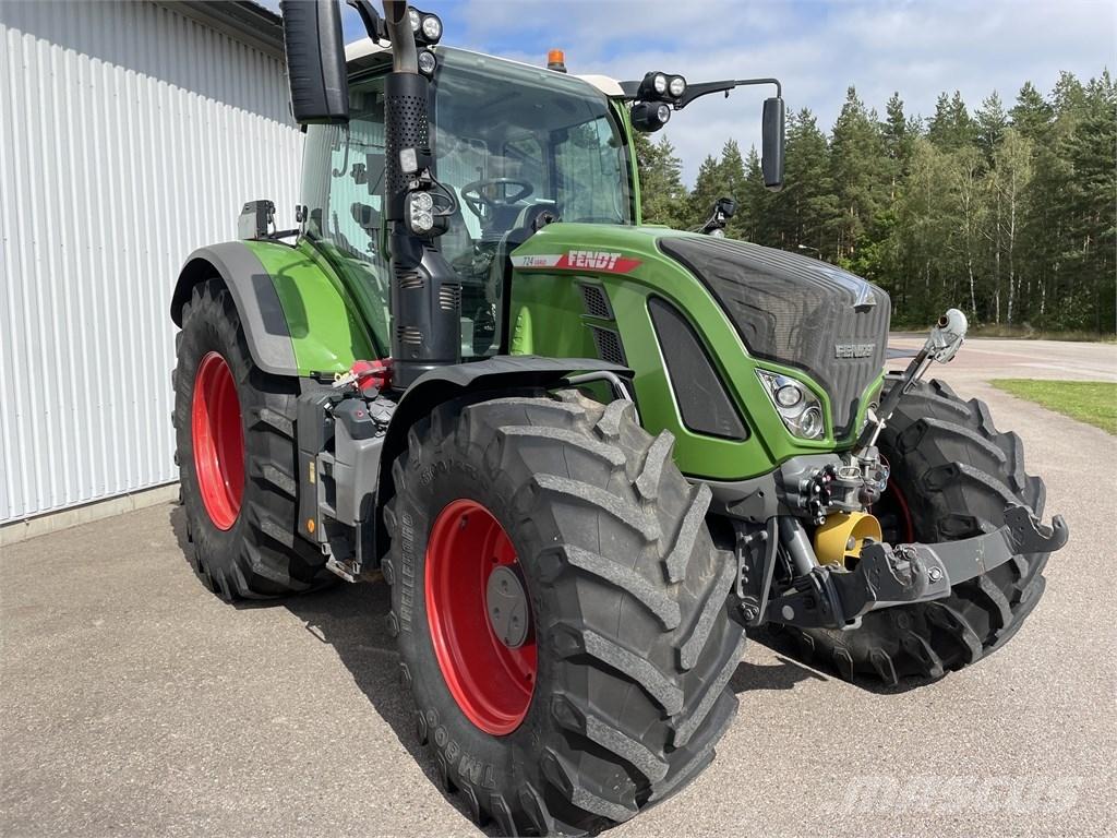 Fendt 724 Profi Plus Traktorok