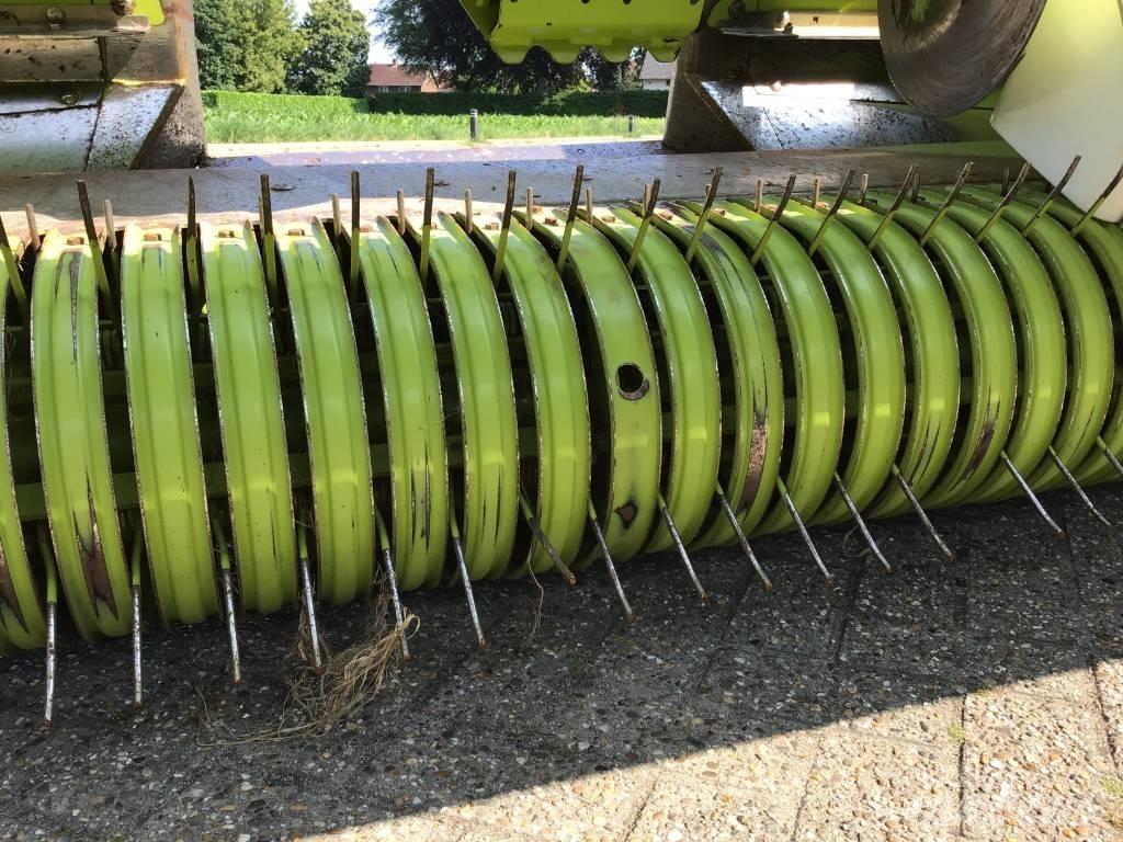 CLAAS PICK UP 300 Kombájn adapterek