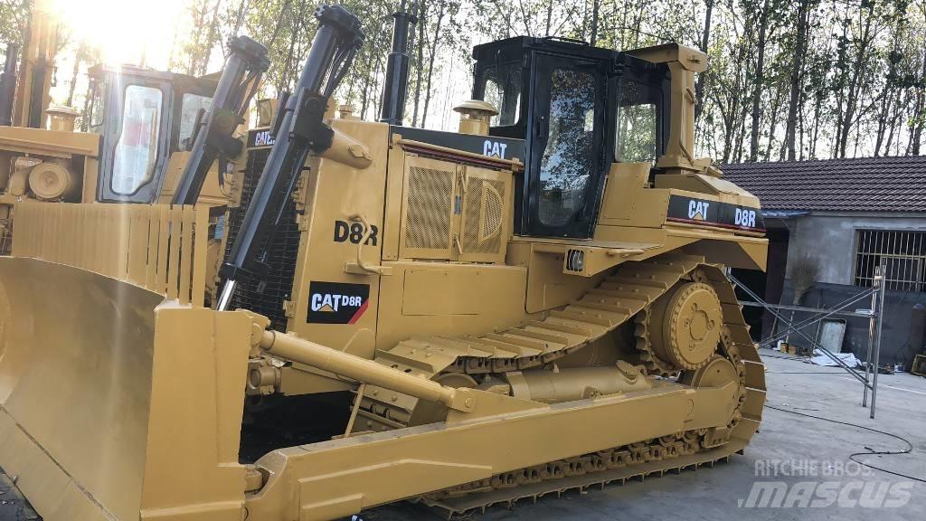 CAT D8R lánctalpas dózerek