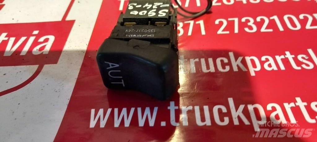 Scania R 420.   1350317 Vezetőfülke és belső tartozékok
