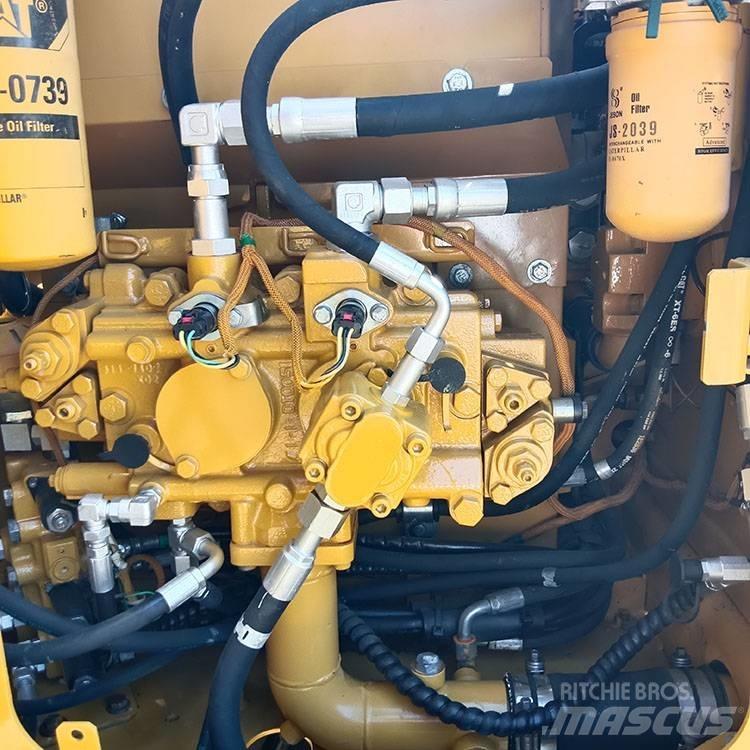 CAT 312 D Lánctalpas kotrók