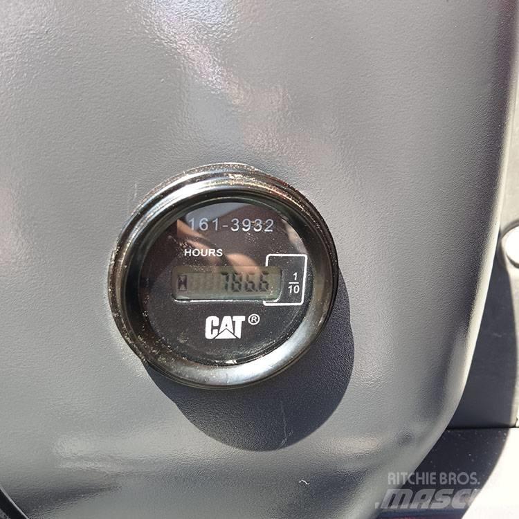 CAT 312 D Lánctalpas kotrók