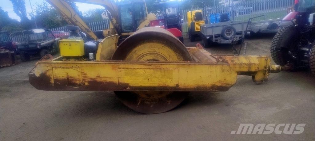 Bomag BW 6 Vontatott vibrátoros hengerek