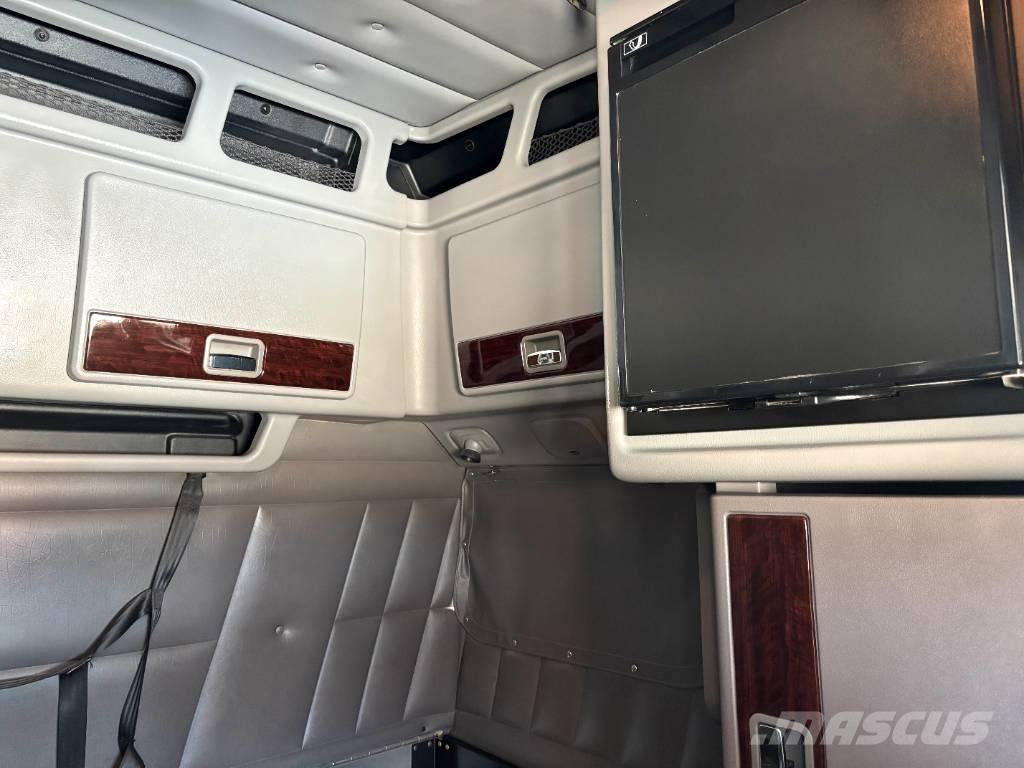 Peterbilt 389 Nyergesvontatók